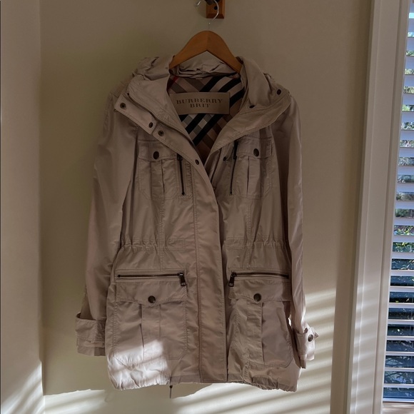 Burberry Jackets & Blazers - Burberry Light Tan Utility Jacket for Women